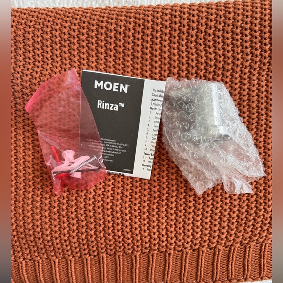 Lot of 2 Chrome Single-Hook Moen Rinza Wall Towel Hook Robe Hook Y1103CH NEW - Picture 11 of 12